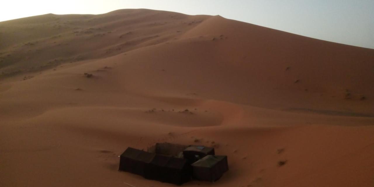 Gambi Camp Hotel Adrouine Luaran gambar