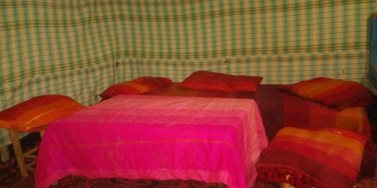 Gambi Camp Hotel Adrouine Luaran gambar