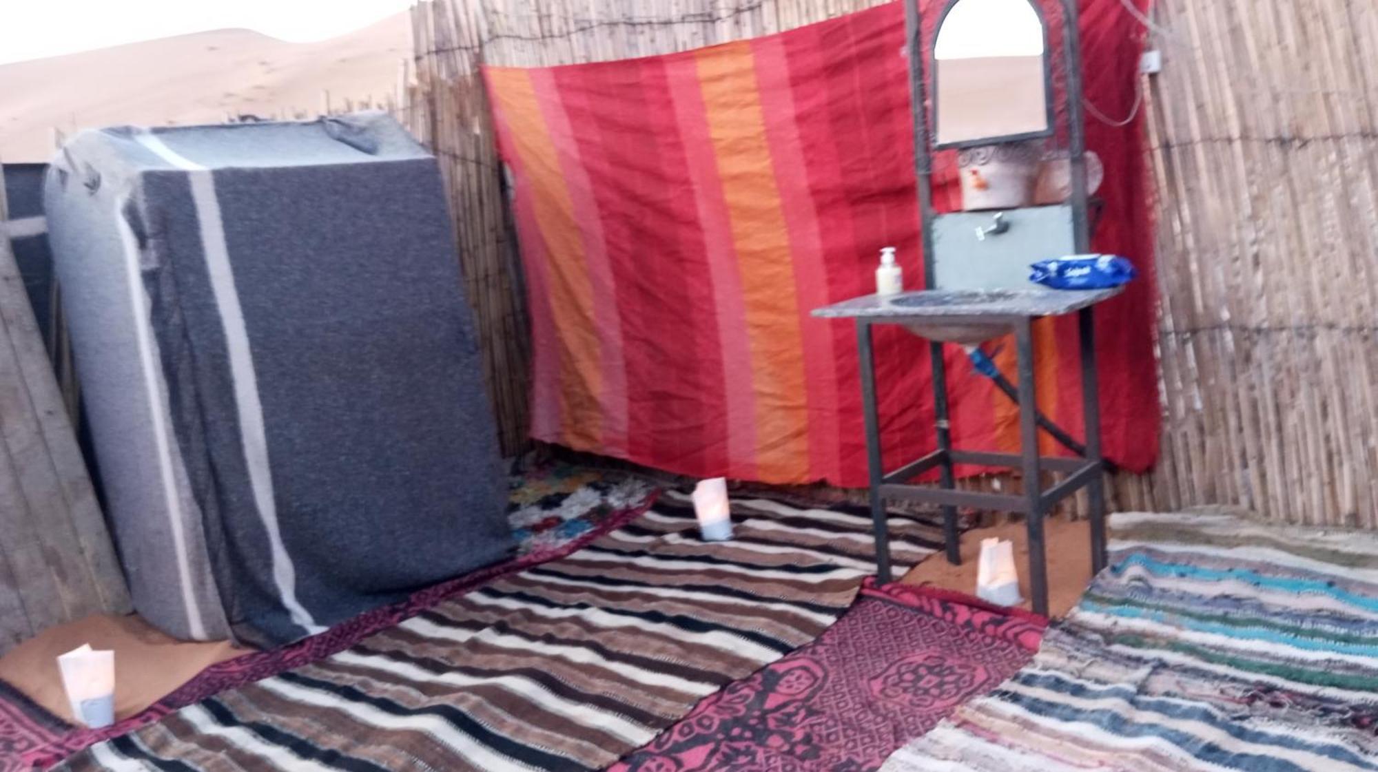 Gambi Camp Hotel Adrouine Luaran gambar